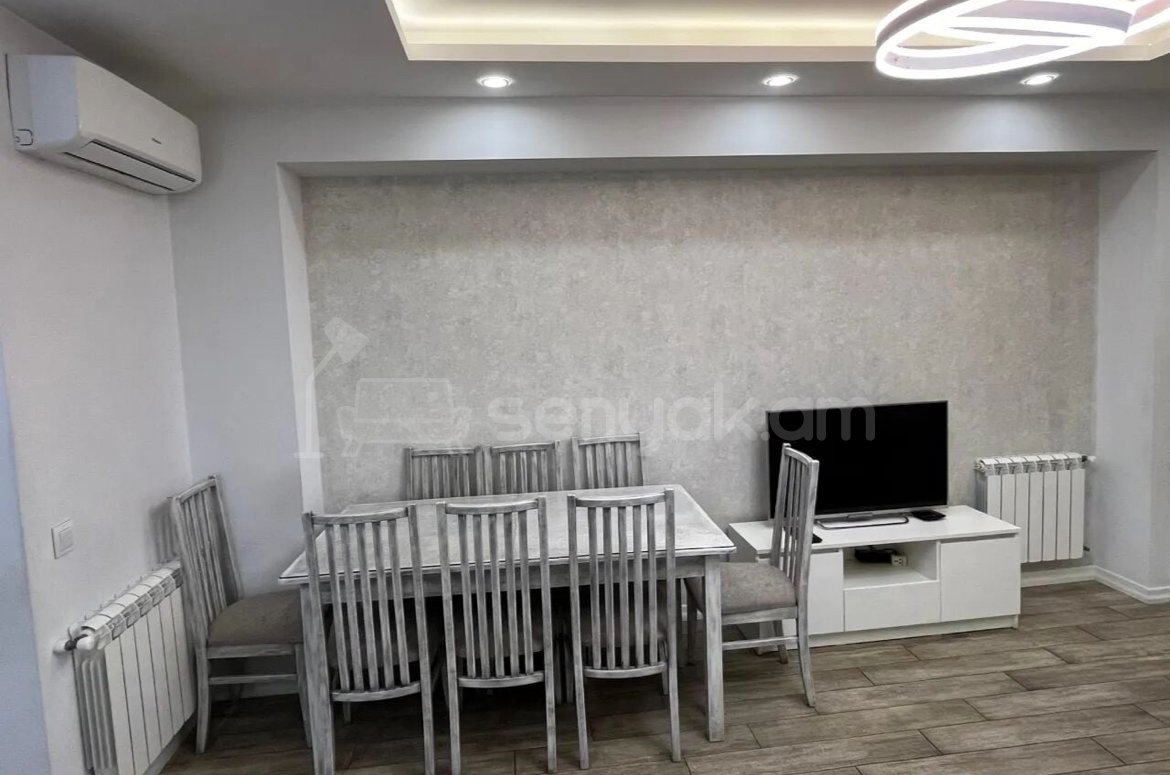 3 Սենյականոց Բնակարան, 66քմ, 4/10 հարկ, Կապիտալ Վերանորոգված