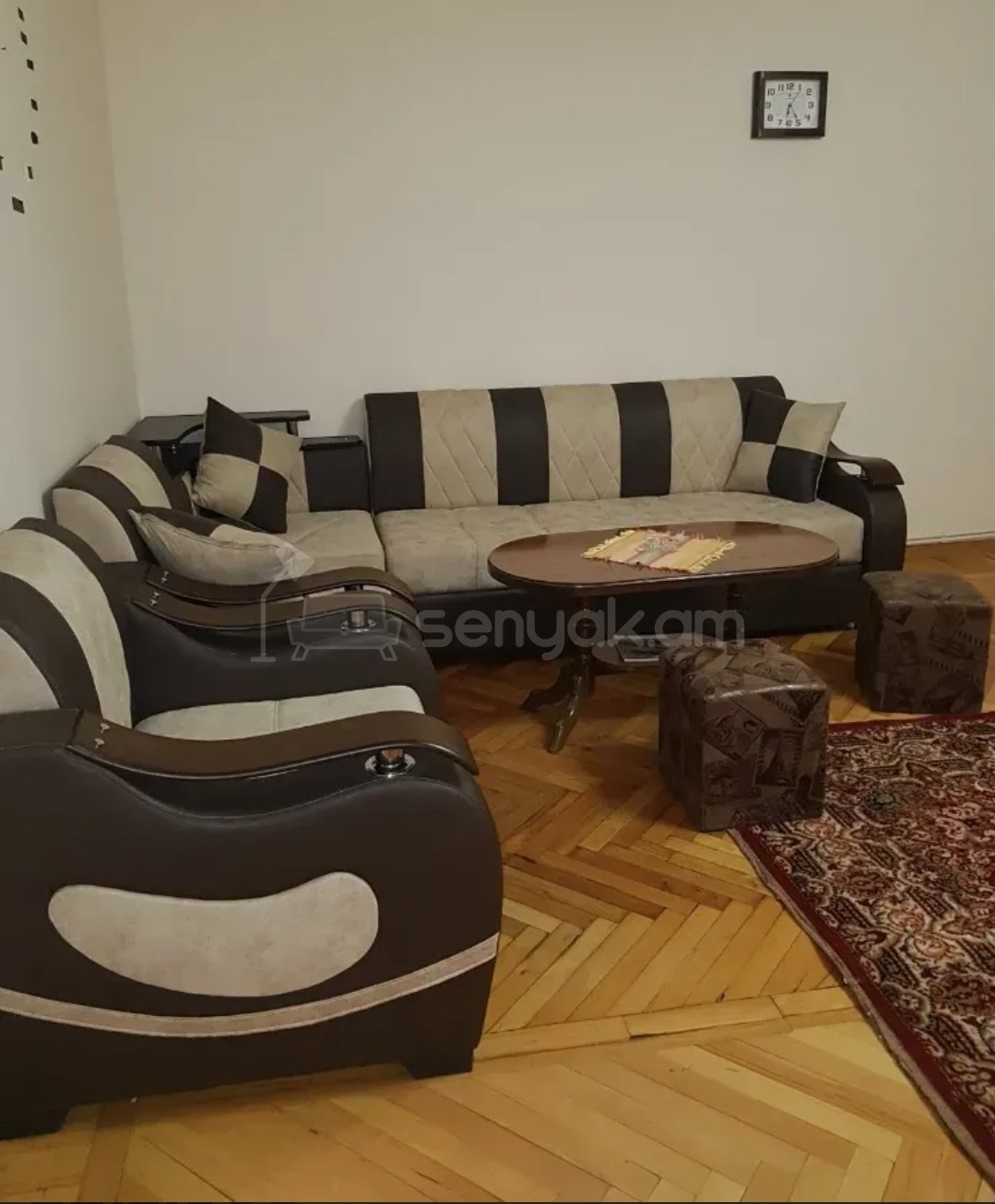 3 Սենյականոց Բնակարան Քարե Շենքում, 77քմ, 3/5 հարկ, Կապիտալ Վերանորոգված