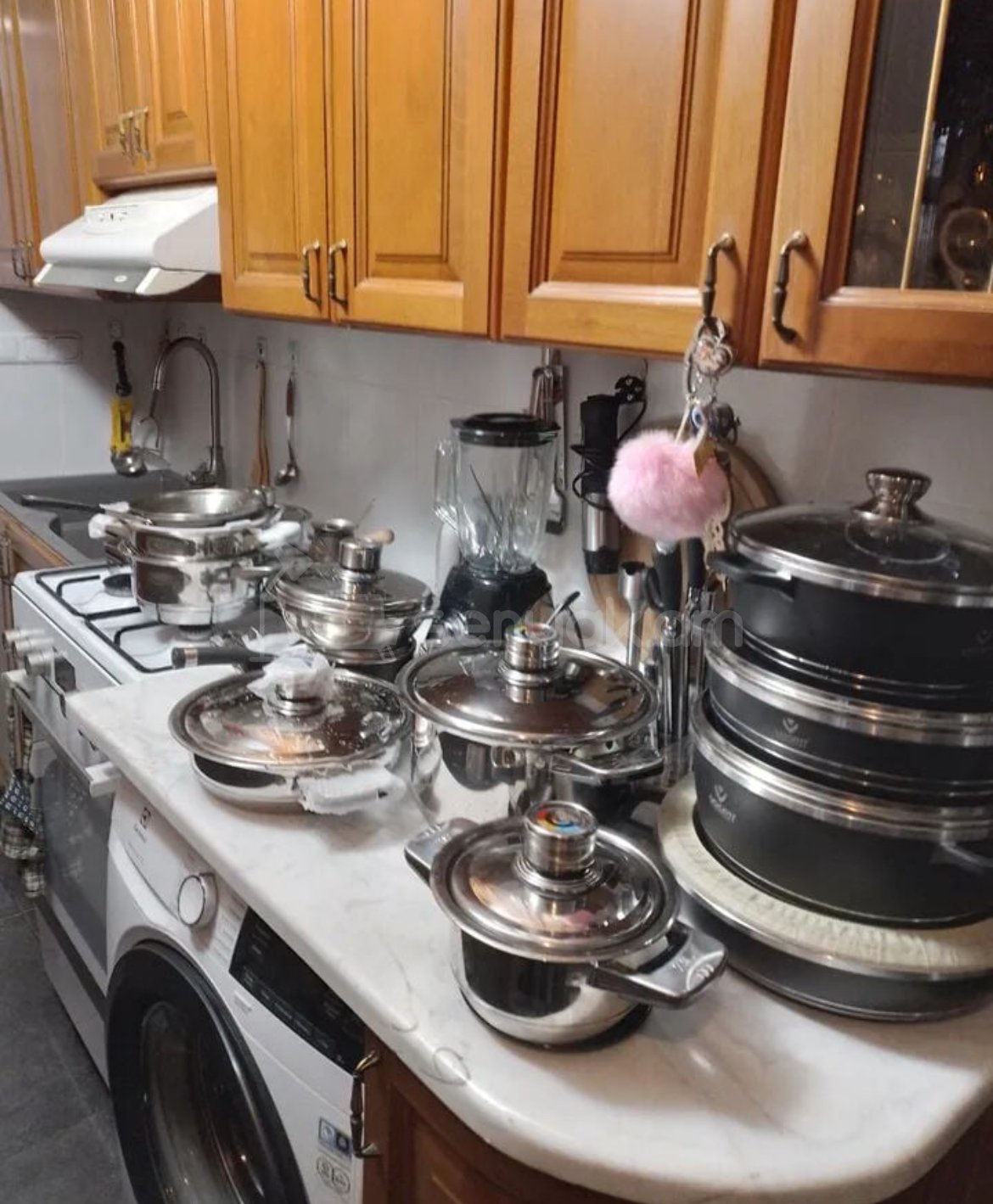 3 Սենյականոց Բնակարան Քարե Շենքում, 45քմ, 2/4 հարկ, Դիզայներական Վերանորոգված, Կահավորված