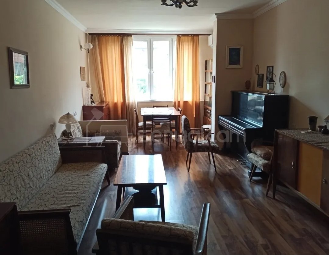 2 Սենյականոց Բնակարան, 62քմ, 4/9 հարկ, Նորմալ Վիճակում, Կահավորված, Արևկող