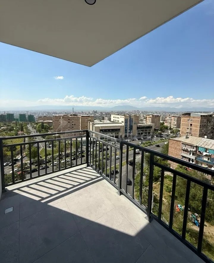 3 Սենյականոց Բնակարան Նորակառույցում, 83քմ, 9/16 հարկ, Կապիտալ Վերանորոգված