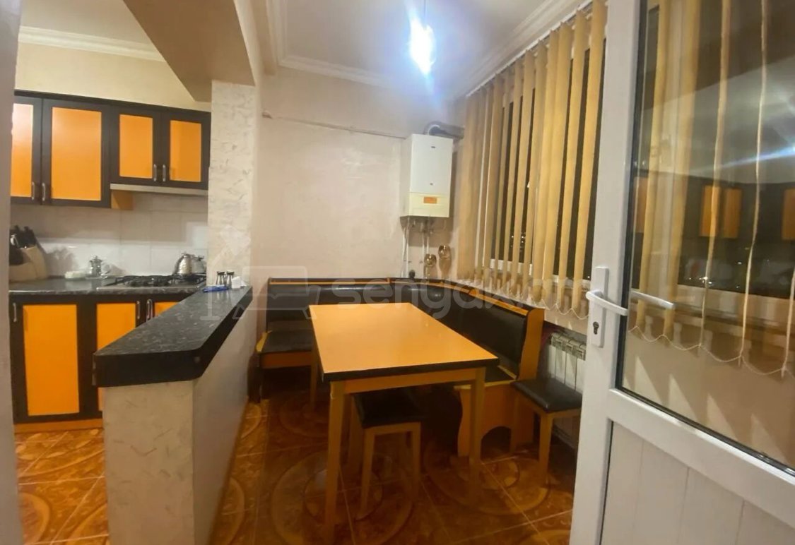 4 Սենյականոց Բնակարան, 122քմ, 13/14 հարկ, Կապիտալ Վերանորոգված