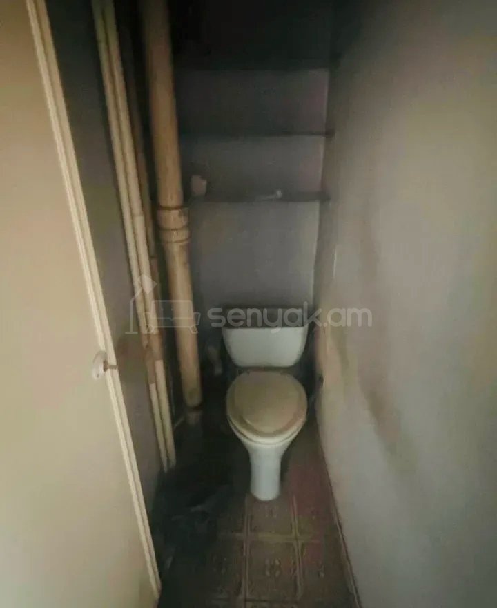 2 Սենյականոց Բնակարան, 65քմ, 3/10 հարկ, Պետական Վիճակում