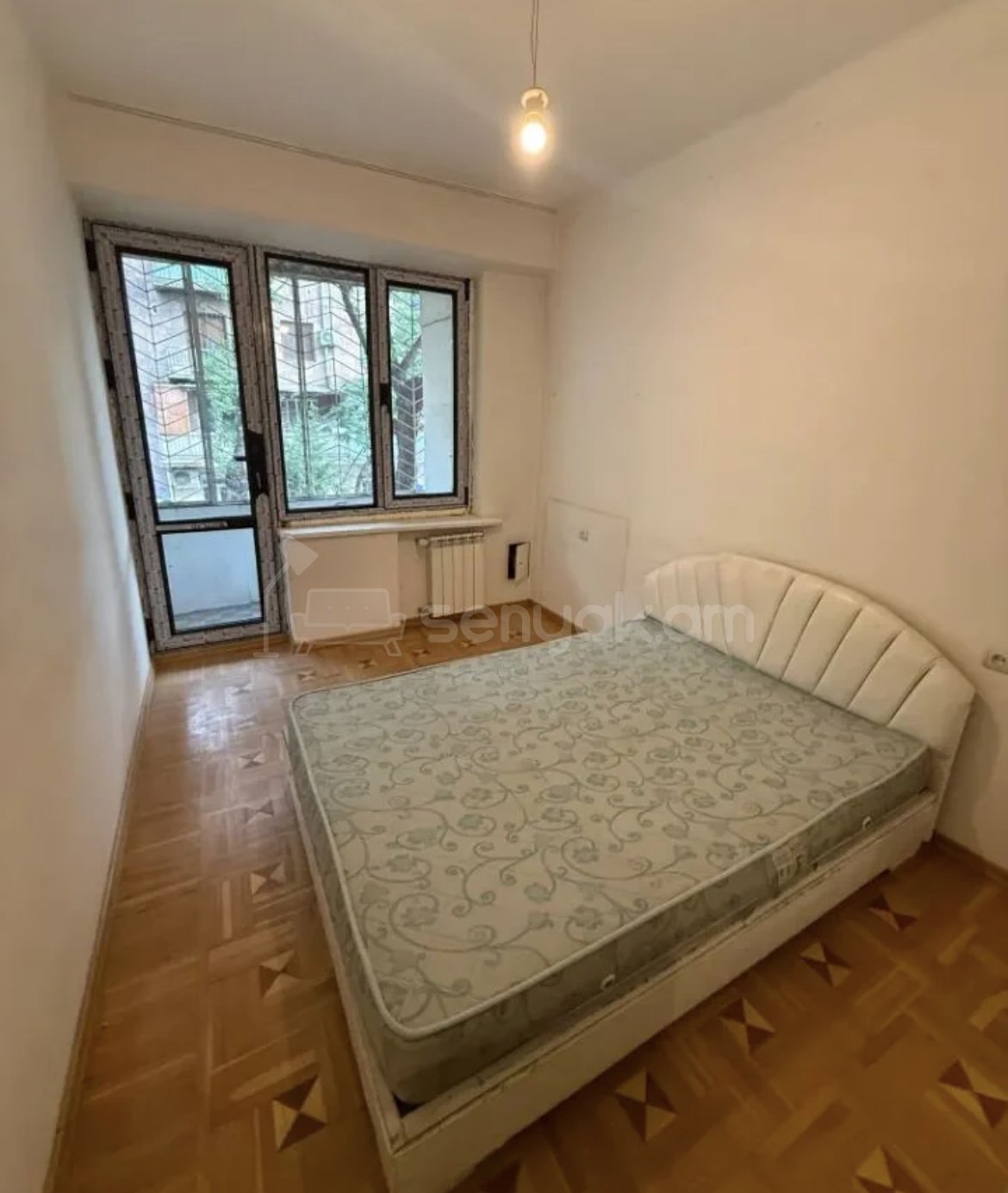 2 Սենյականոց Բնակարան Քարե Շենքում, 80քմ, 2/4 հարկ, Կոսմետիկ Վերանորոգված, Կահավորված
