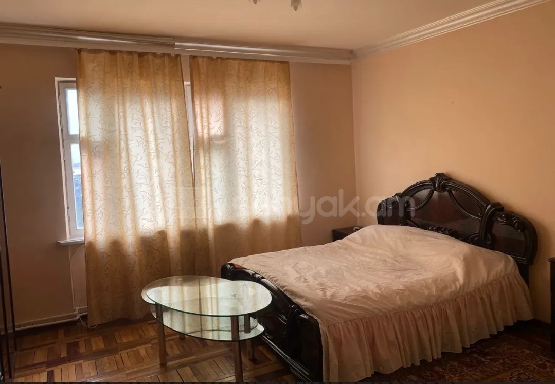 4 Սենյականոց Բնակարան, 100քմ, 4/9 հարկ, Նորմալ Վիճակում