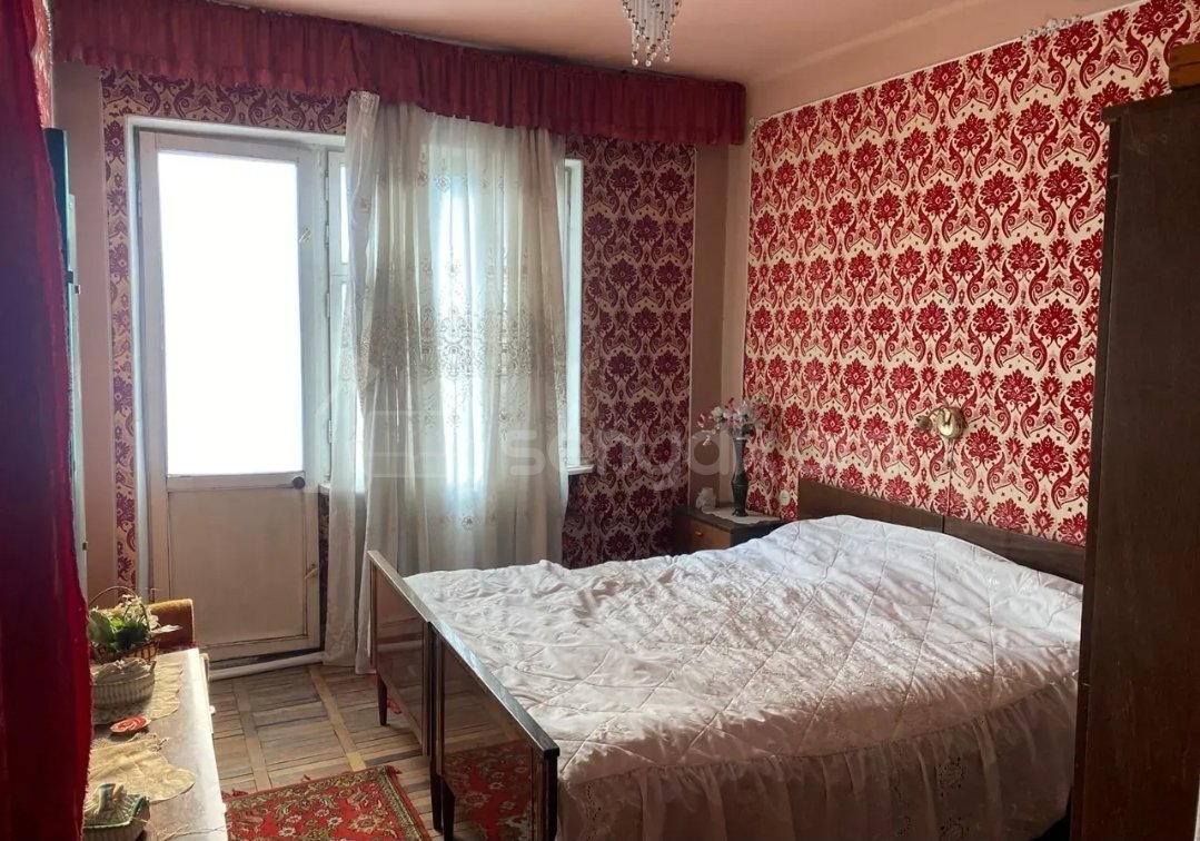 4 Սենյականոց Բնակարան, 100քմ, 4/9 հարկ, Նորմալ Վիճակում