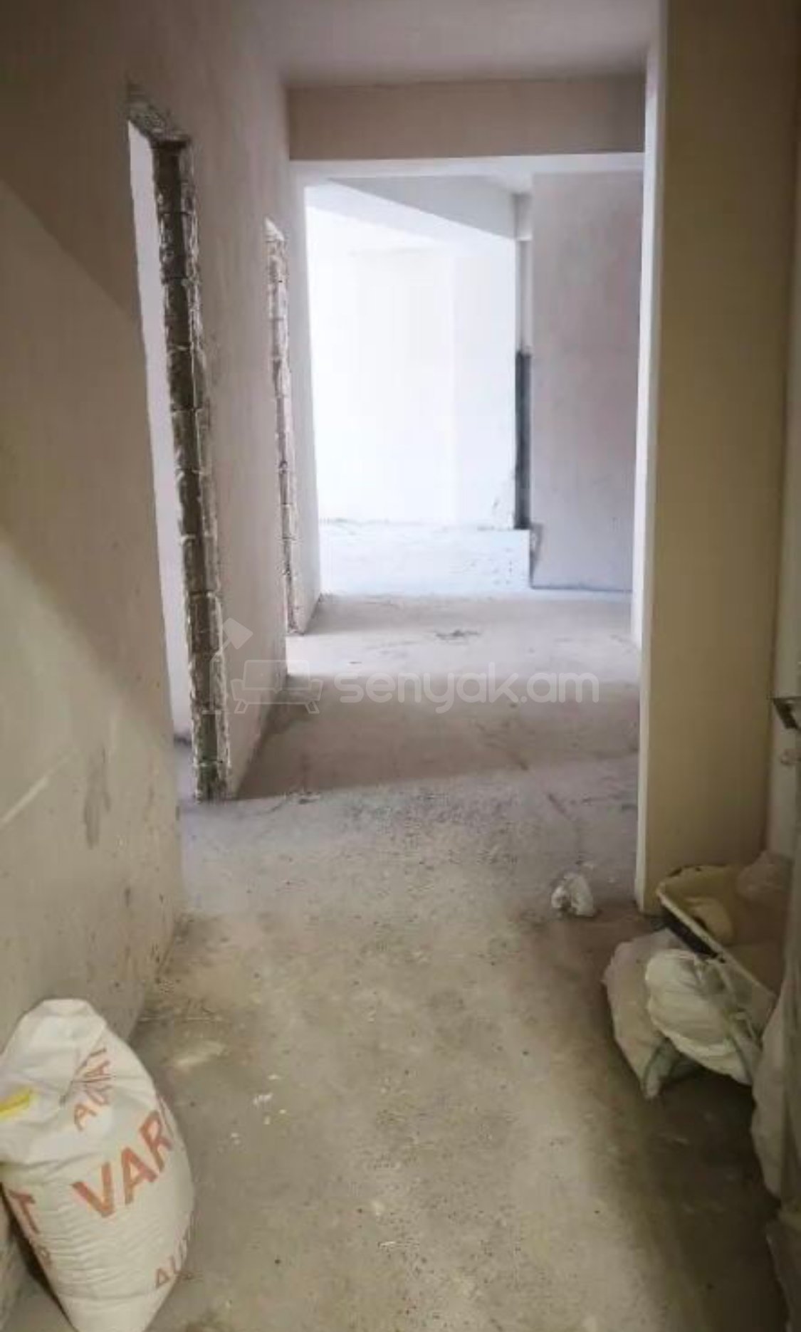 3 Սենյականոց Բնակարան Նորակառույցում, 110քմ, 7/18 հարկ, Զրոյական Վիճակում