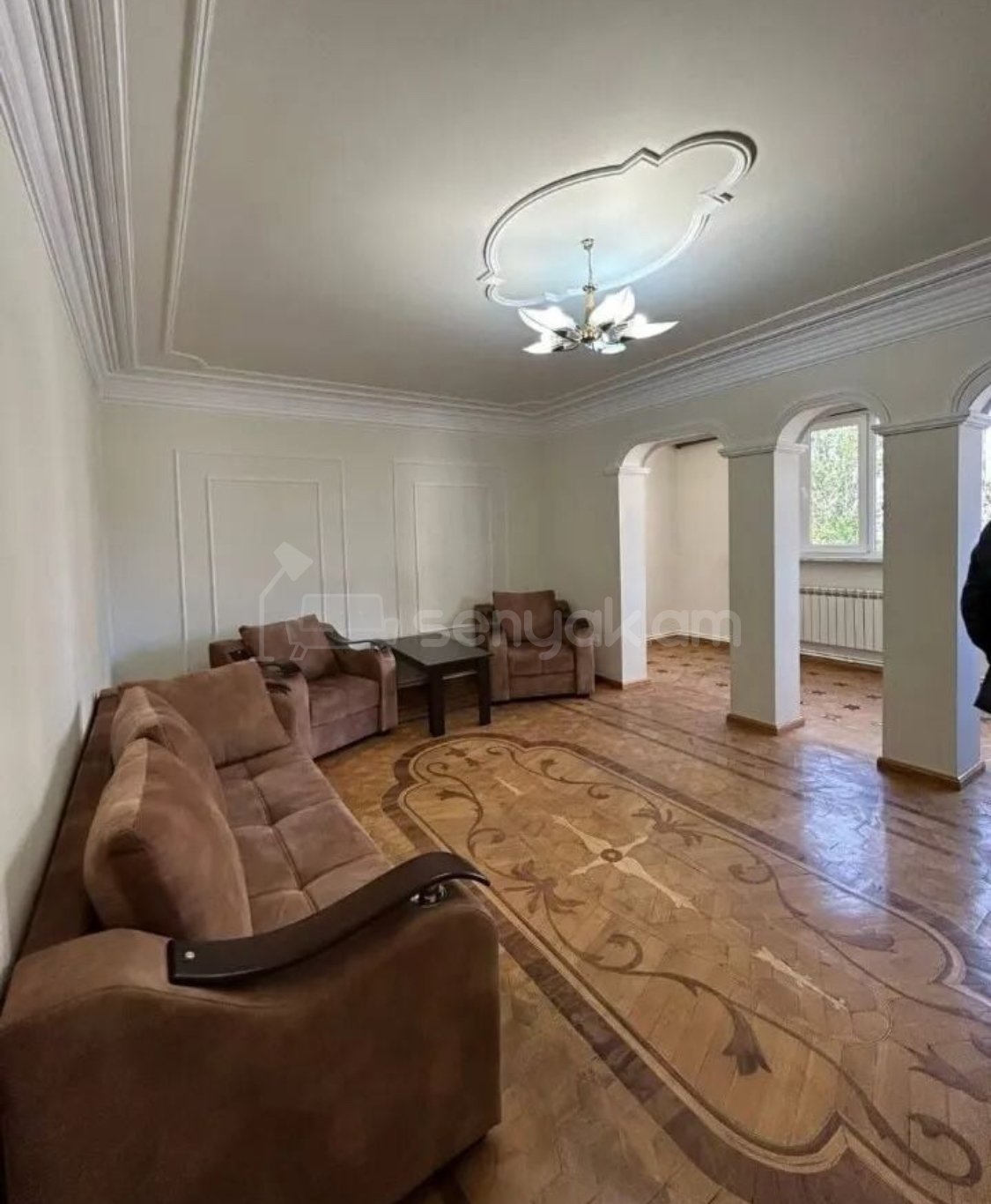 3 Սենյականոց Բնակարան, 97քմ, 4/9 հարկ, Նորմալ Վիճակում, Կահավորված