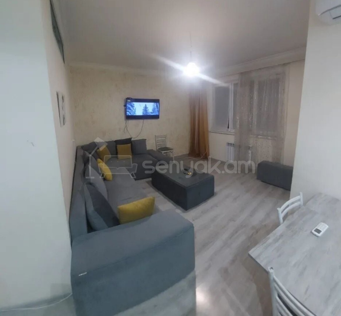 2 Սենյականոց Բնակարան, 45քմ, 12/12 հարկ, Դիզայներական Վերանորոգված, Կահավորված