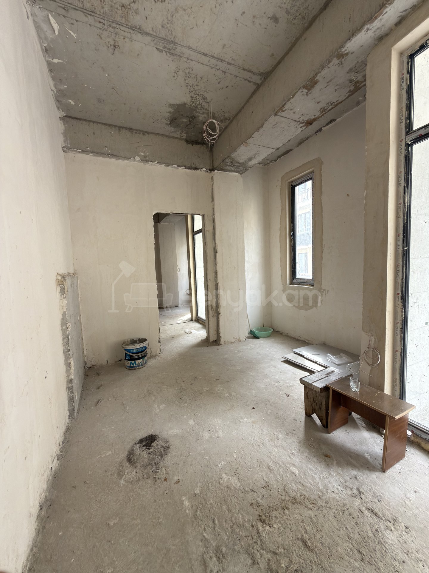 2 Սենյականոց Բնակարան Նորակառույցում, 45քմ, 2/4 հարկ, Զրոյական Վիճակում