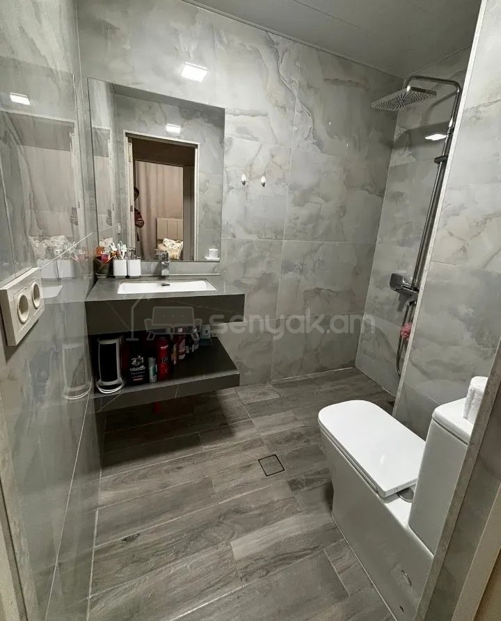 2 Սենյականոց Բնակարան Նորակառույցում, 33քմ, 1/5 հարկ, Կապիտալ Վերանորոգված