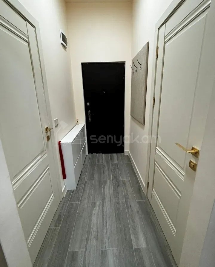 2 Սենյականոց Բնակարան Նորակառույցում, 33քմ, 1/5 հարկ, Կապիտալ Վերանորոգված