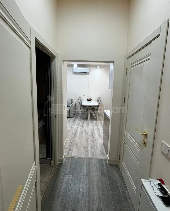 2 Սենյականոց Բնակարան Նորակառույցում, 33քմ, 1/5 հարկ, Կապիտալ Վերանորոգված