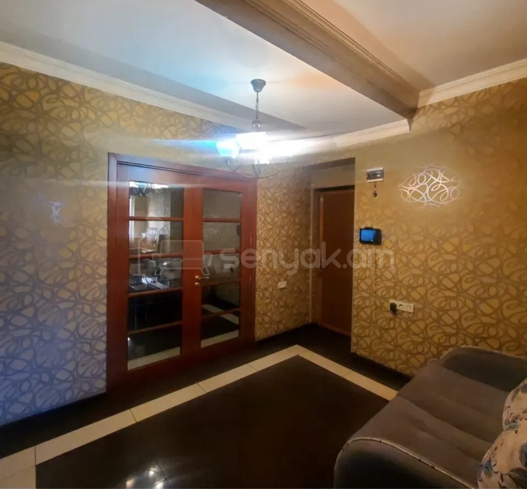 3 Սենյականոց Բնակարան, 98քմ, 6/10 հարկ, Նորմալ Վիճակում