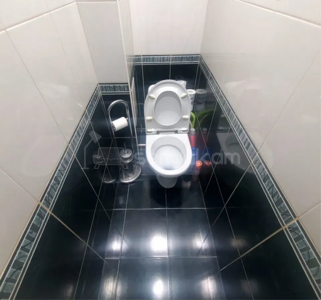 3 Սենյականոց Բնակարան, 98քմ, 6/10 հարկ, Նորմալ Վիճակում