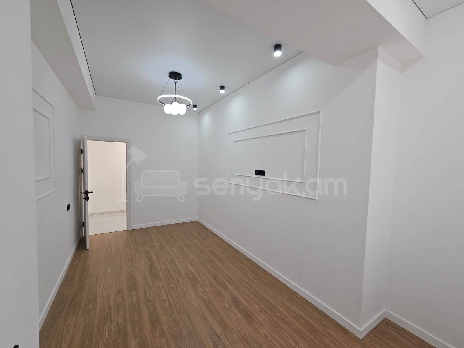 3 Սենյականոց Բնակարան Նորակառույցում, 85քմ, 9/11 հարկ, Կապիտալ Վերանորոգված