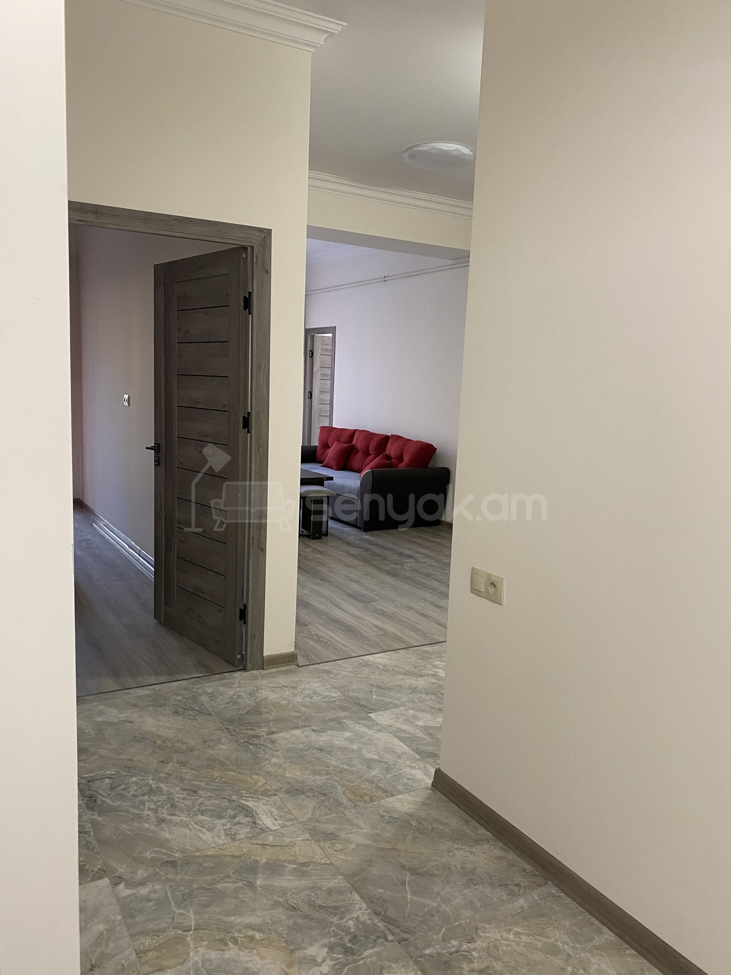 3 Սենյականոց Բնակարան Նորակառույցում, 65քմ, 2/13 հարկ, Կապիտալ Վերանորոգված, Կահավորված, Արևկող