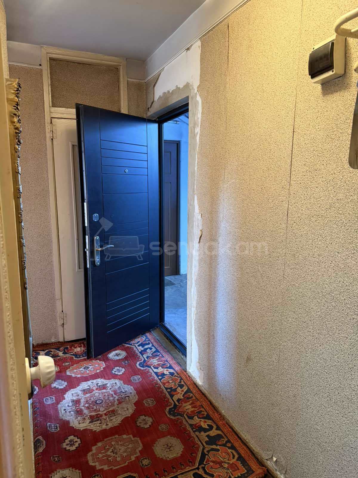 2 Սենյականոց Բնակարան Քարե Շենքում, 52քմ, 2/4 հարկ, Կոսմետիկ Վերանորոգված, Կահավորված, Արևկող