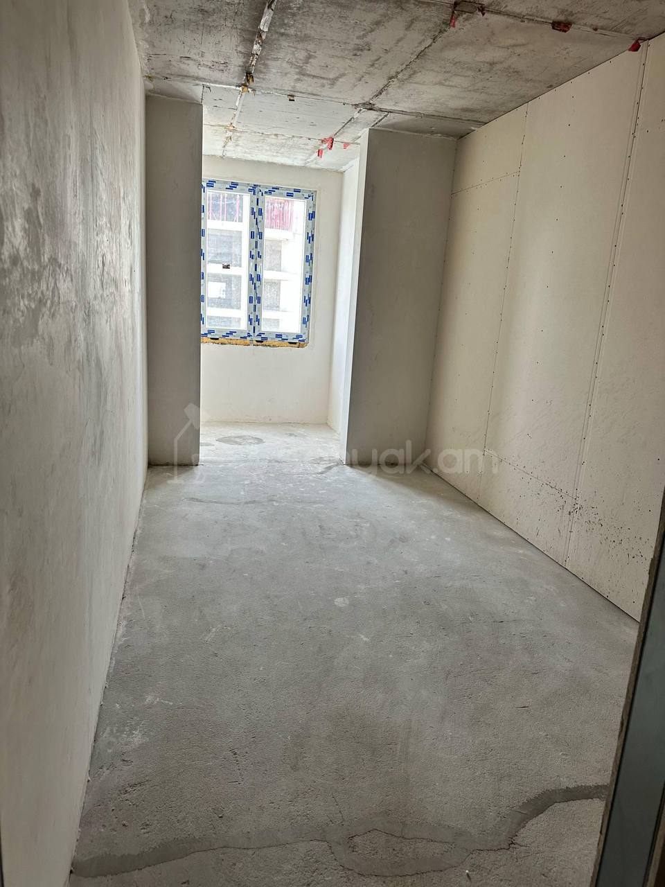 4 Սենյականոց Բնակարան, 101քմ, 6/13 հարկ, Զրոյական Վիճակում