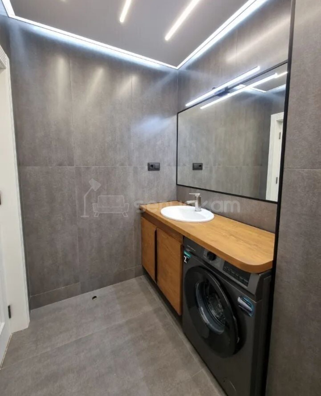 2 Սենյականոց Բնակարան Նորակառույցում, 64քմ, 9/15 հարկ, Դիզայներական Վերանորոգված, Կահավորված