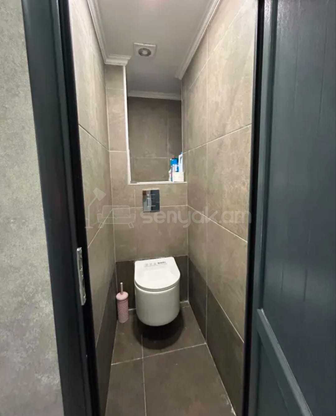 3 Սենյականոց Բնակարան, 93քմ, 2/9 հարկ, Կապիտալ Վերանորոգված