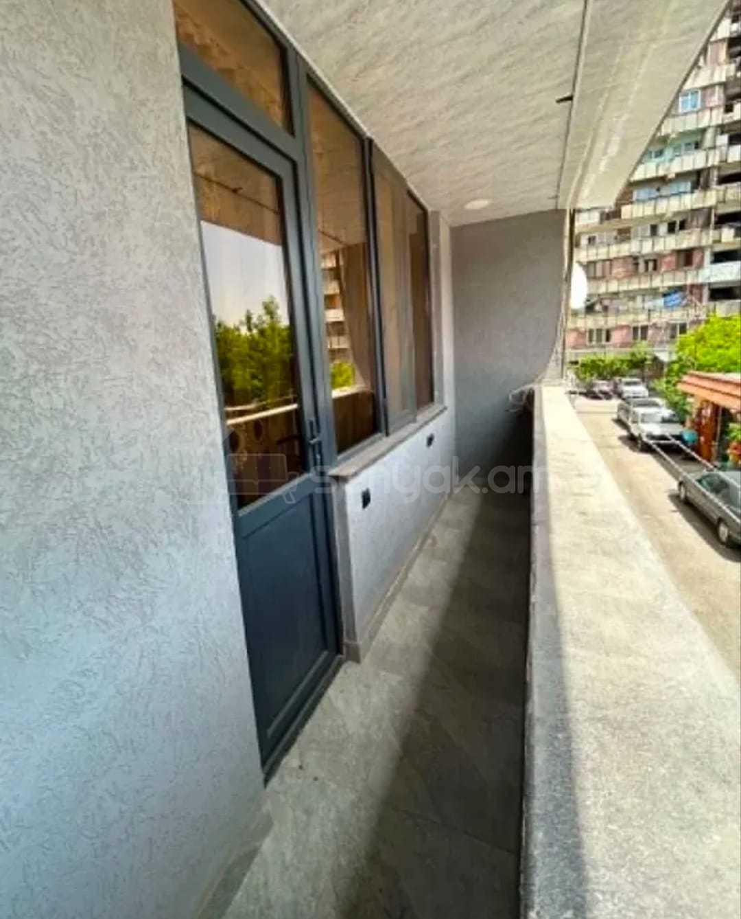 3 Սենյականոց Բնակարան, 93քմ, 2/9 հարկ, Կապիտալ Վերանորոգված
