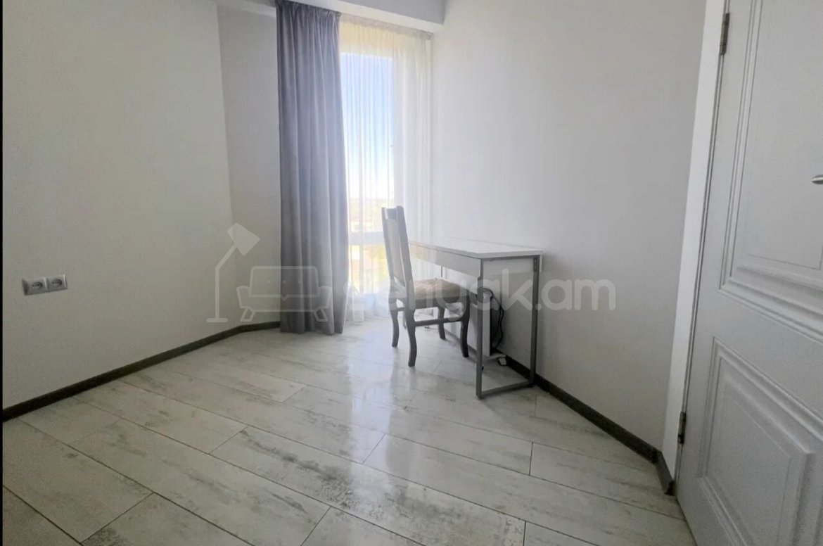 3 Սենյականոց Բնակարան Նորակառույցում, 63քմ, 3/8 հարկ, Կապիտալ Վերանորոգված