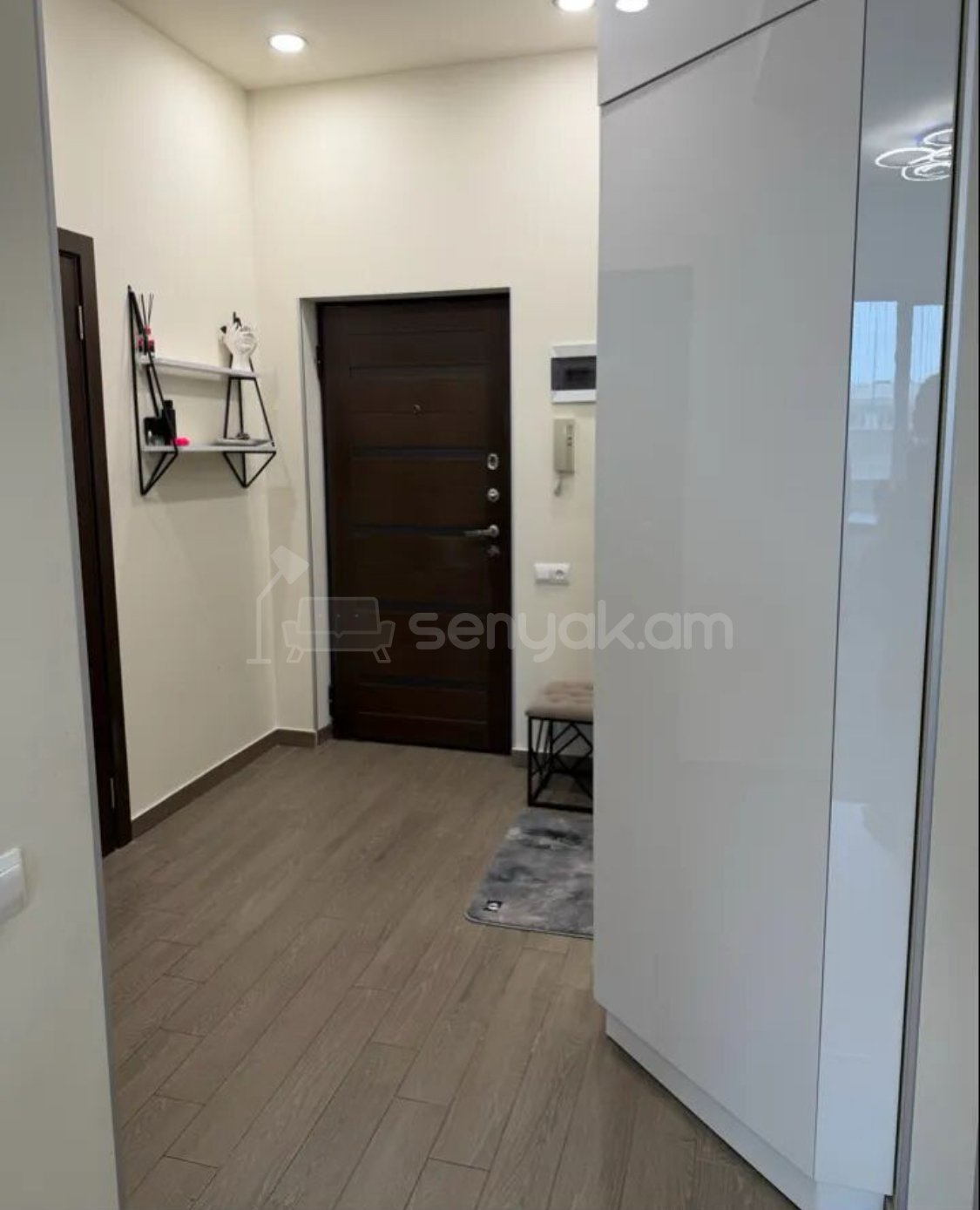 2 Սենյականոց Բնակարան Նորակառույցում, 66քմ, 2/15 հարկ, Դիզայներական Վերանորոգված
