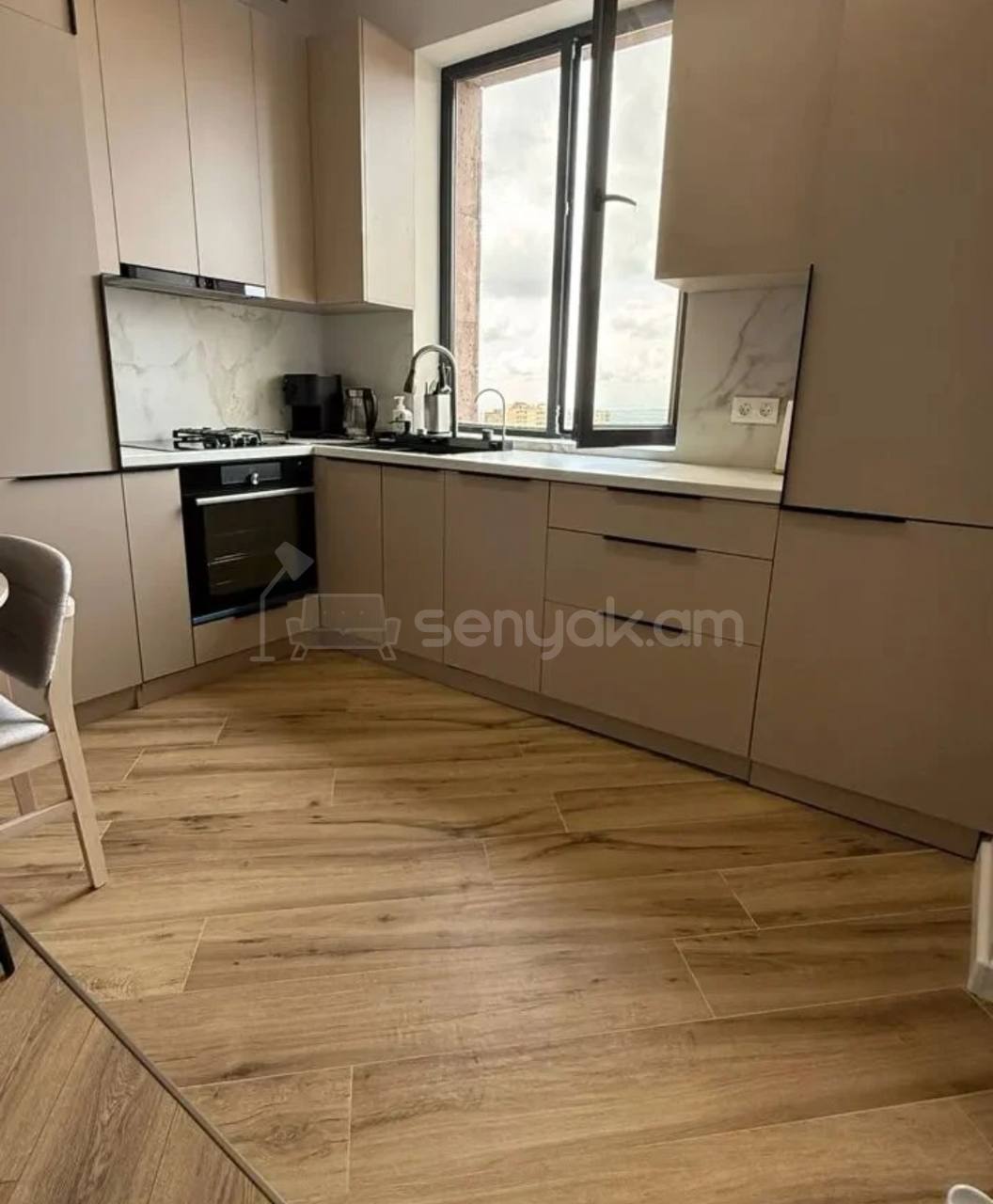 2 Սենյականոց Բնակարան, 57քմ, 12/12 հարկ, Կապիտալ Վերանորոգված