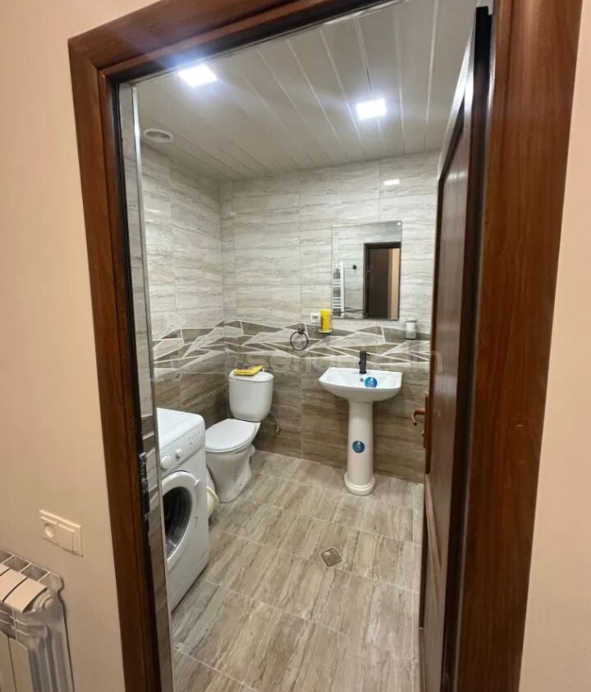 2 Սենյականոց Բնակարան Նորակառույցում, 60քմ, 9/15 հարկ, Կապիտալ Վերանորոգված, Կահավորված