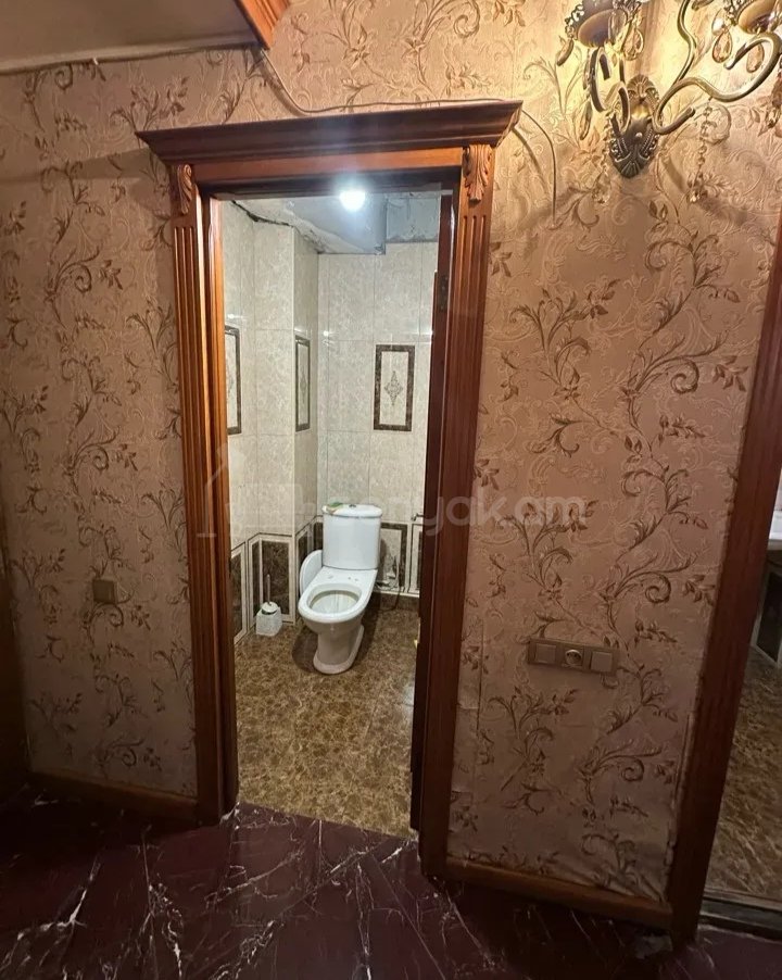 4 Սենյականոց Բնակարան, 90քմ, 7/14 հարկ, Նորմալ Վիճակում, Կահավորված