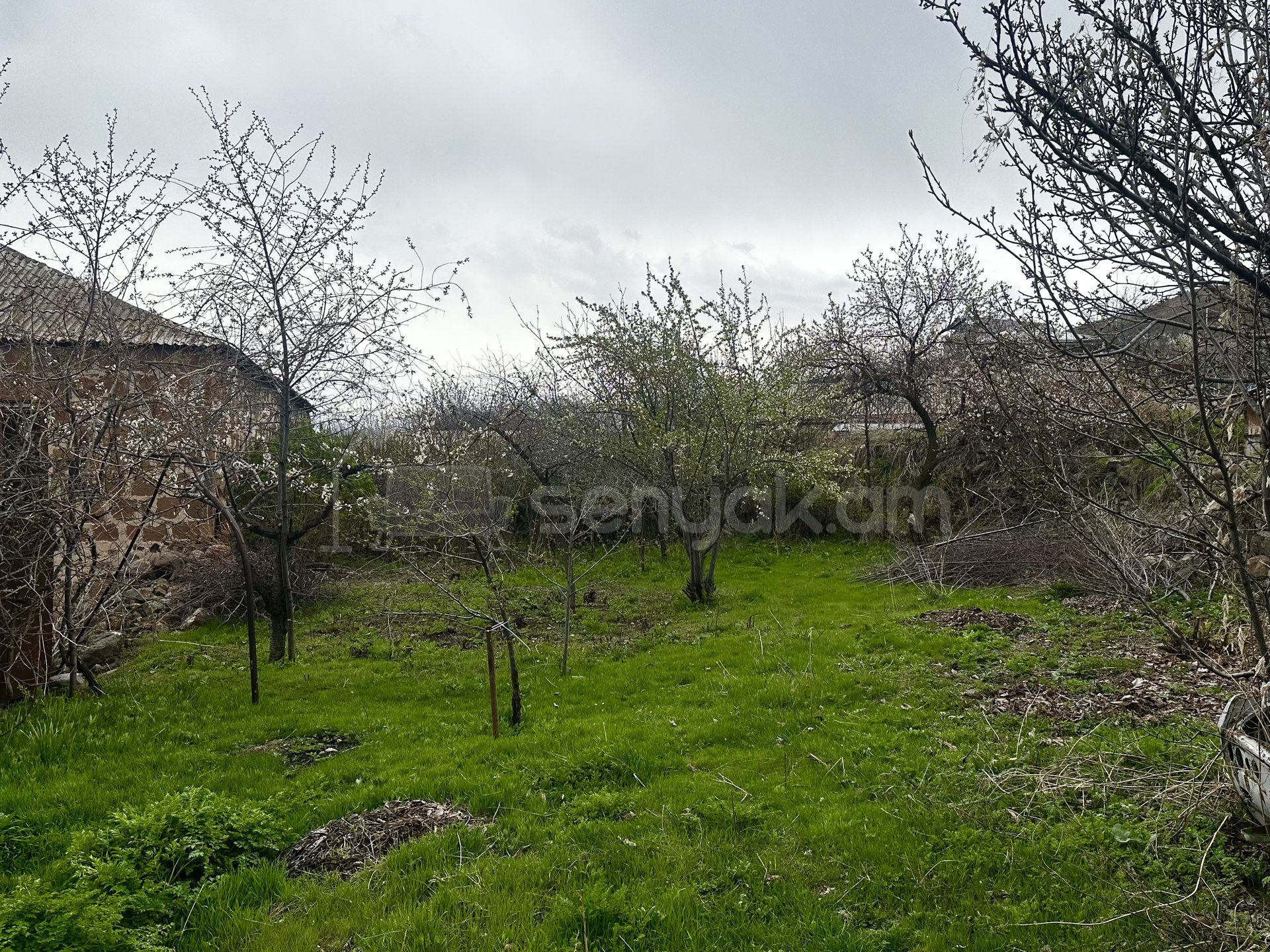 Բնակելի Նշանակության Հողատարածք, 1980քմ, Խմելու Ջրով, Էլեկտրականությամբ, Պարսպապատ