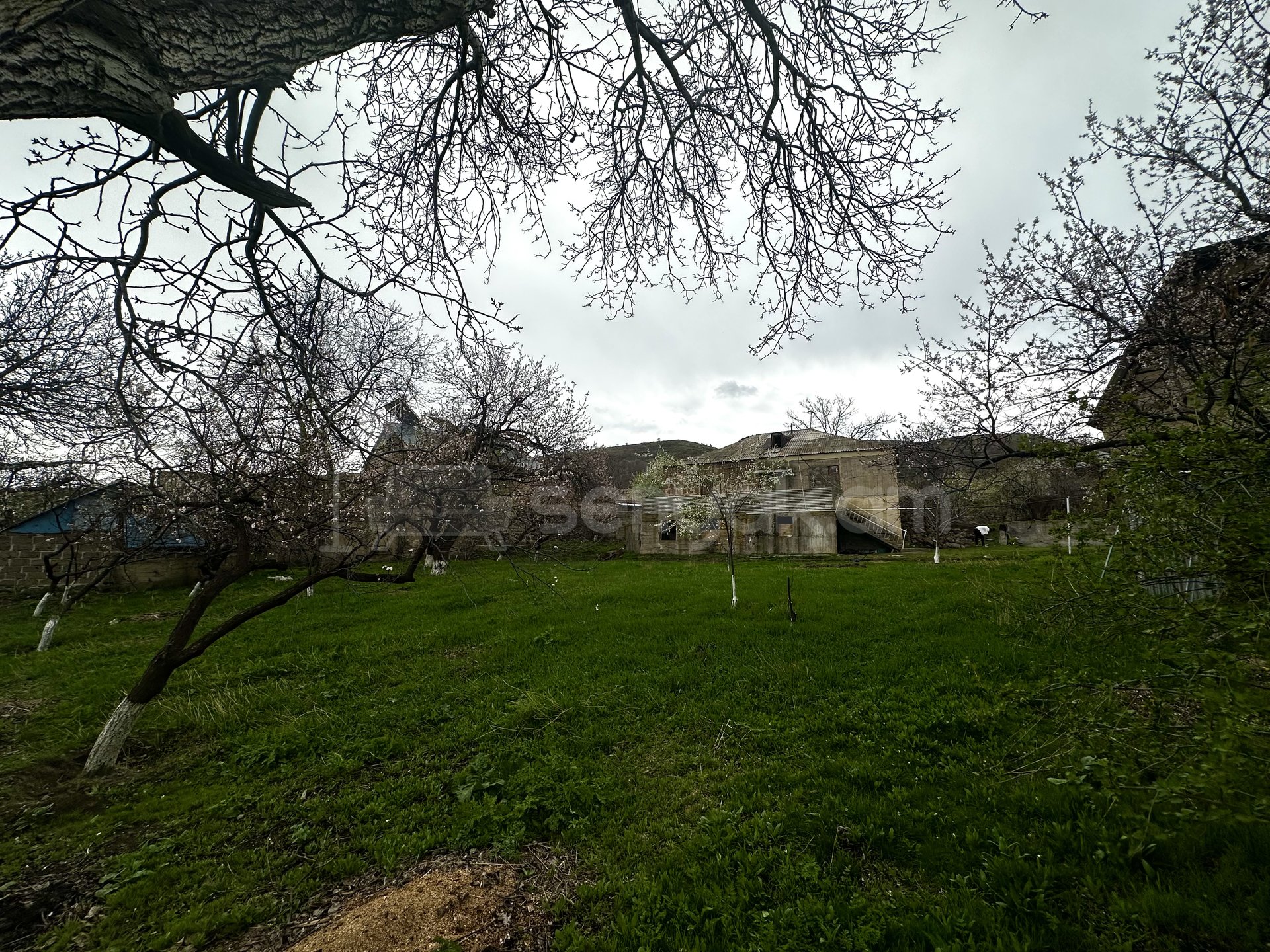 Բնակելի Նշանակության Հողատարածք, 1980քմ, Խմելու Ջրով, Էլեկտրականությամբ, Պարսպապատ