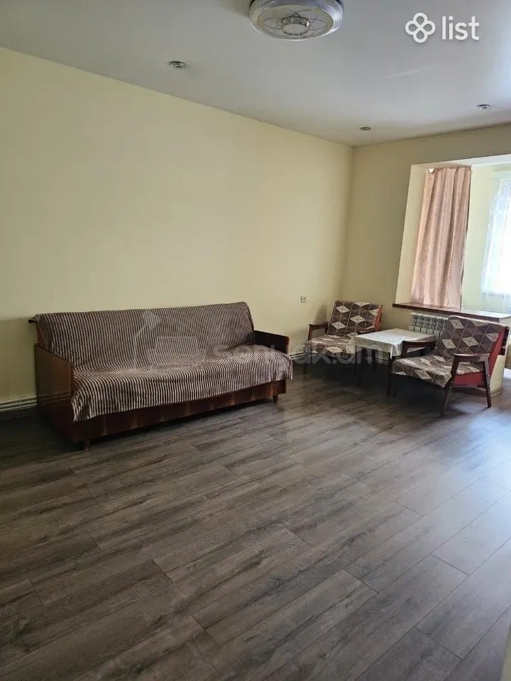 2 Սենյականոց Բնակարան, 68քմ, 3/9 հարկ, Կապիտալ Վերանորոգված, Մասամբ Կահավորված, Արևկող