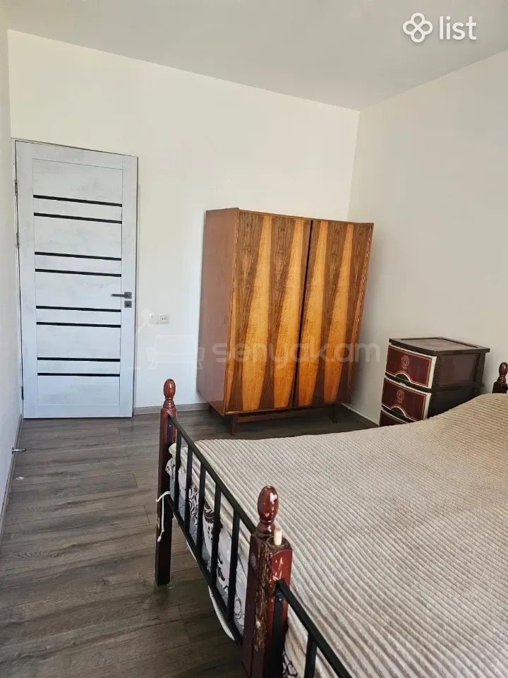 2 Սենյականոց Բնակարան, 68քմ, 3/9 հարկ, Կապիտալ Վերանորոգված, Մասամբ Կահավորված, Արևկող