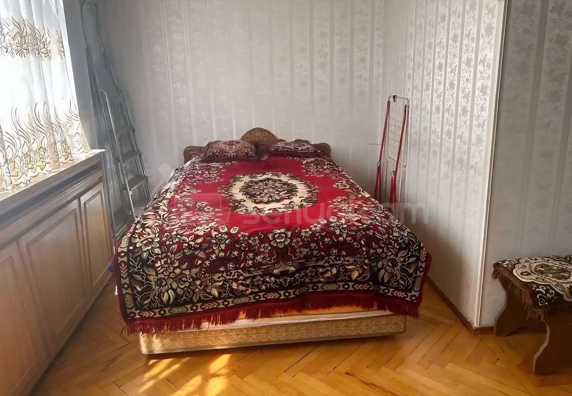 1 Սենյականոց Բնակարան Քարե Շենքում, 53քմ, 1/4 հարկ, Կապիտալ Վերանորոգված, Կահավորված