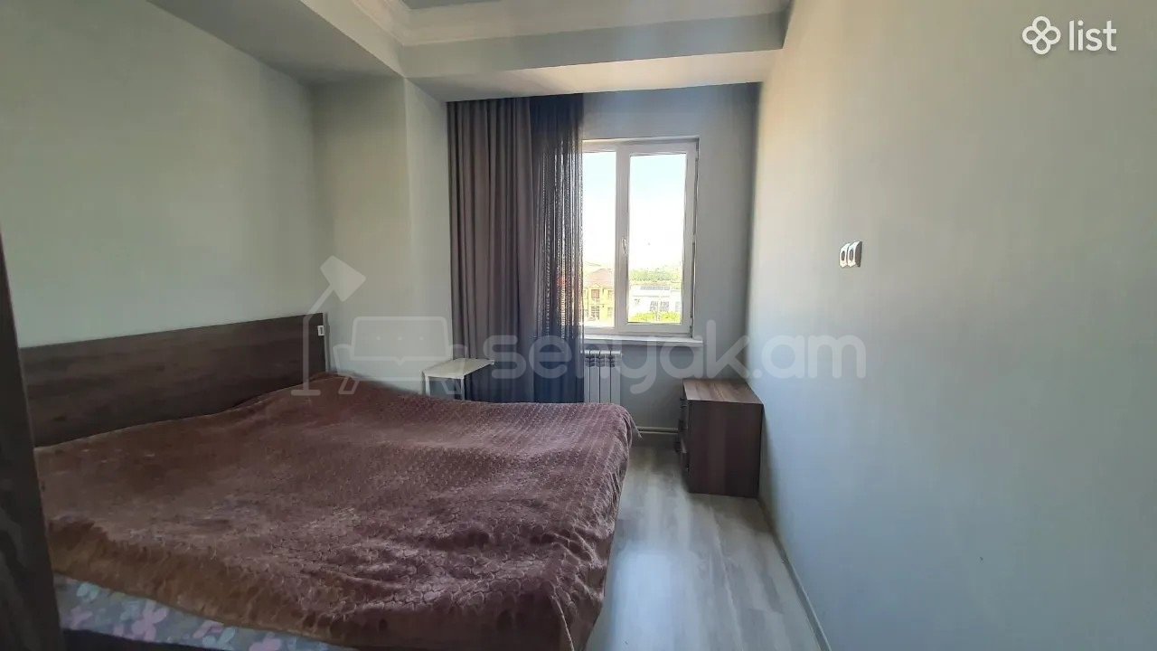 3 Սենյականոց Բնակարան Նորակառույց Քարե Շենքում, 62քմ, 3/5 հարկ, Կապիտալ Վերանորոգված, Կահավորված, Արևկող