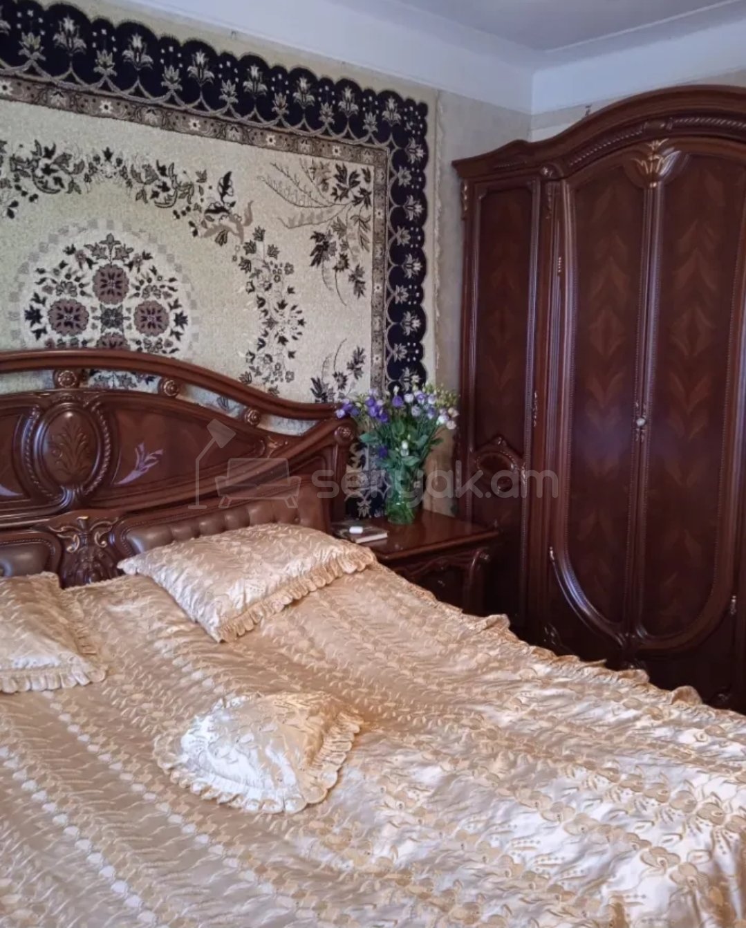 2 Սենյականոց Բնակարան Քարե Շենքում, 60քմ, 4/5 հարկ, Նորմալ Վիճակում, Կահավորված, Արևկող