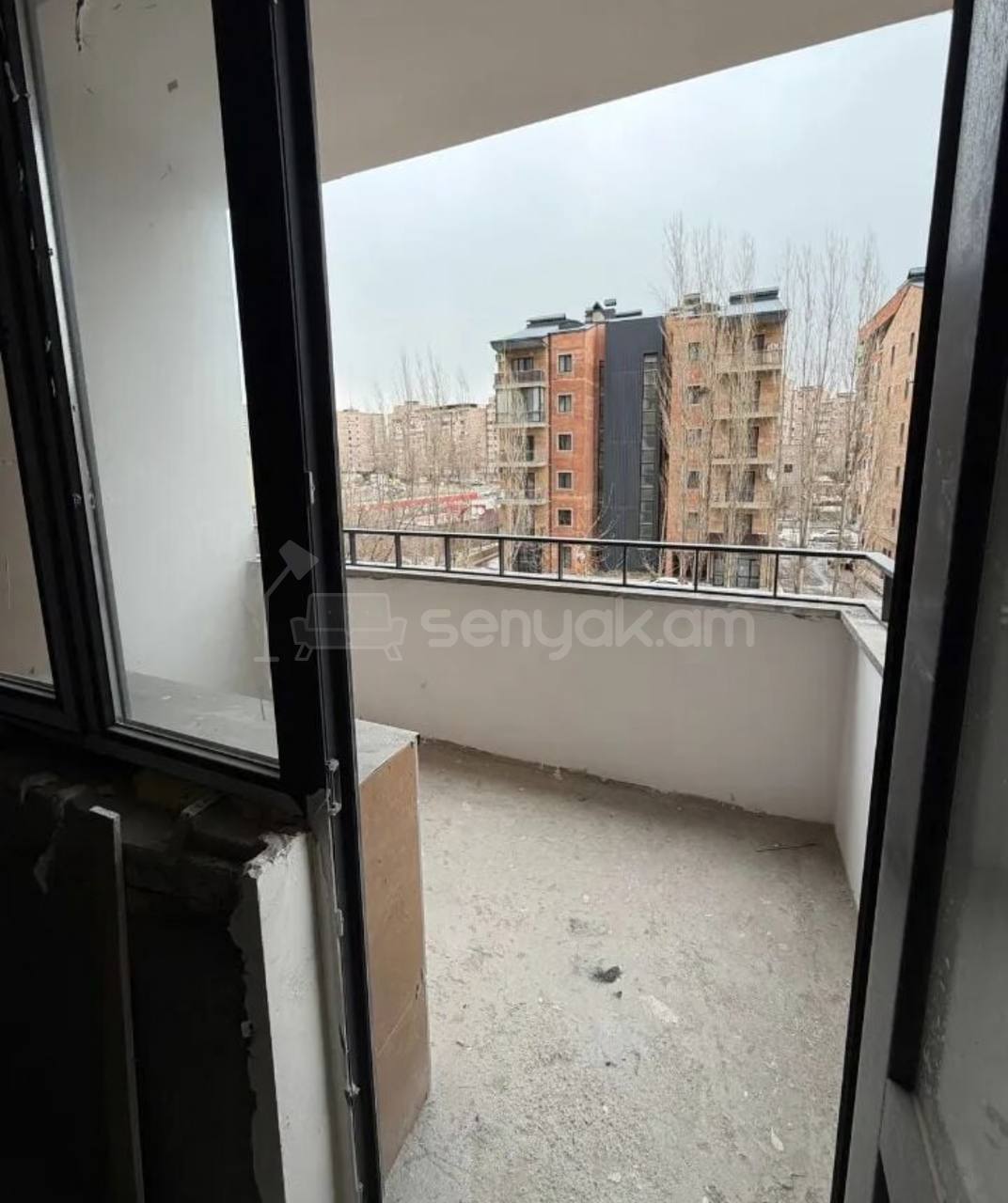 3 Սենյականոց Բնակարան, 78քմ, 3/18 հարկ, Զրոյական Վիճակում