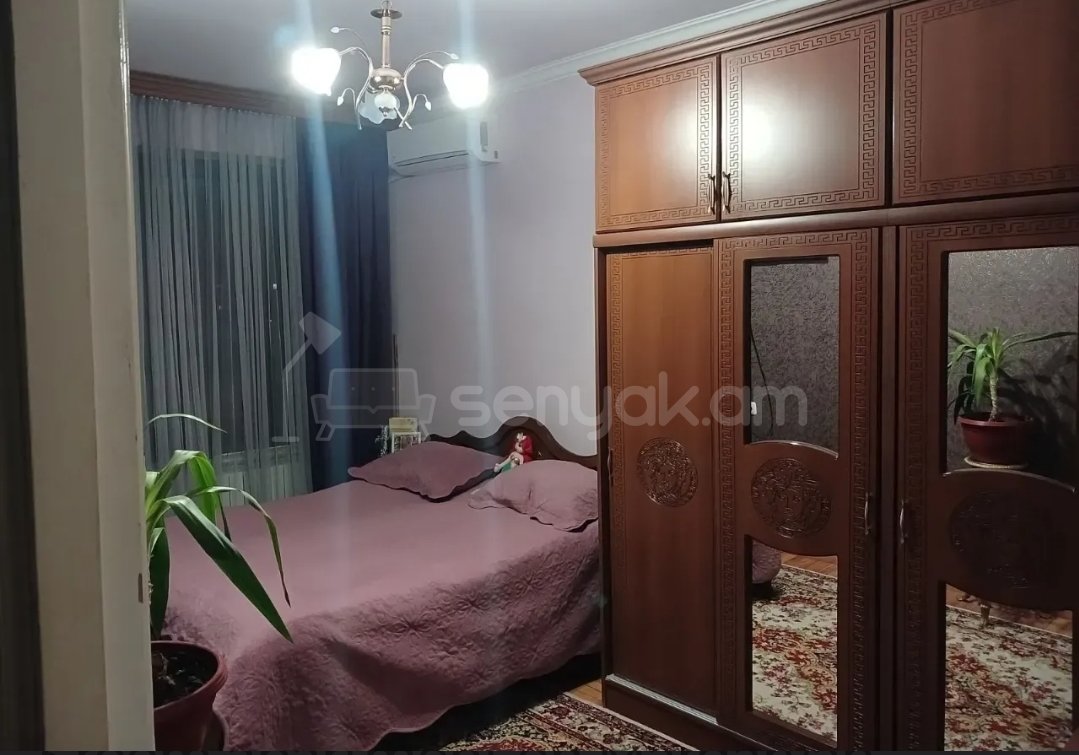 3 Սենյականոց Բնակարան Քարե Շենքում, 90քմ, 5/5 հարկ, Կապիտալ Վերանորոգված, Կահավորված, Արևկող