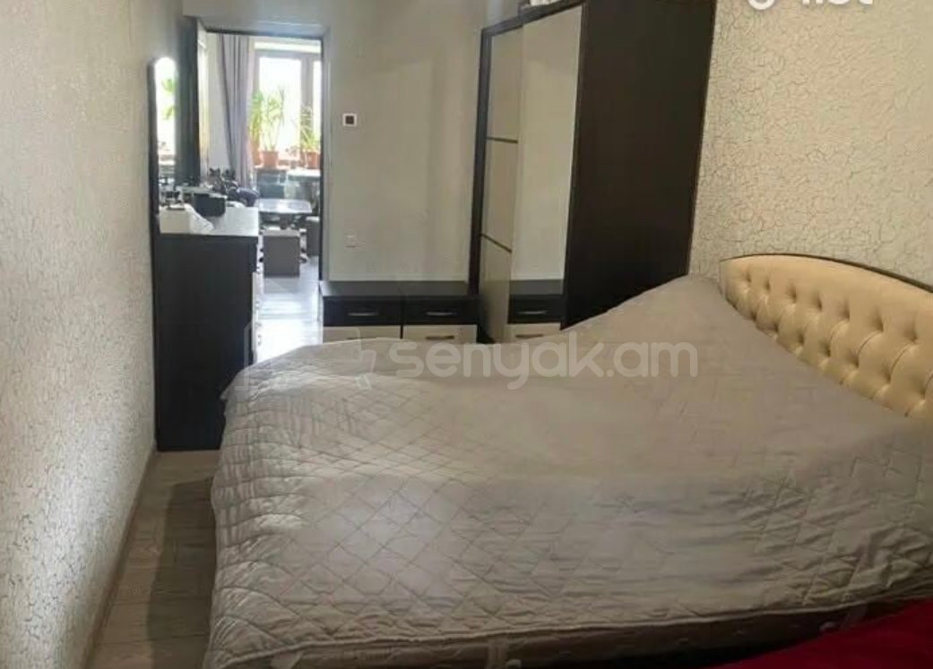 2 Սենյականոց Բնակարան Քարե Շենքում, 60քմ, 5/5 հարկ, Կապիտալ Վերանորոգված, Կահավորված, Արևկող
