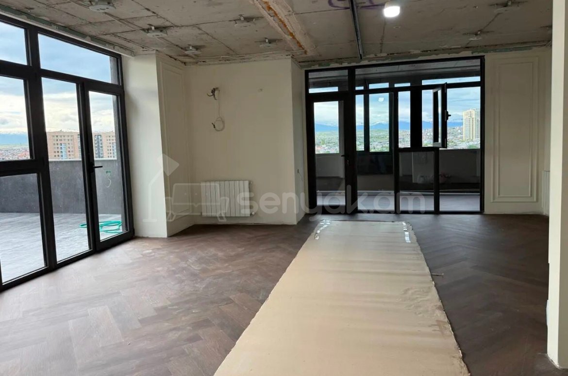 3 Սենյականոց Բնակարան Նորակառույցում, 204քմ, 16/18 հարկ, Դիզայներական Վերանորոգված, Կահավորված
