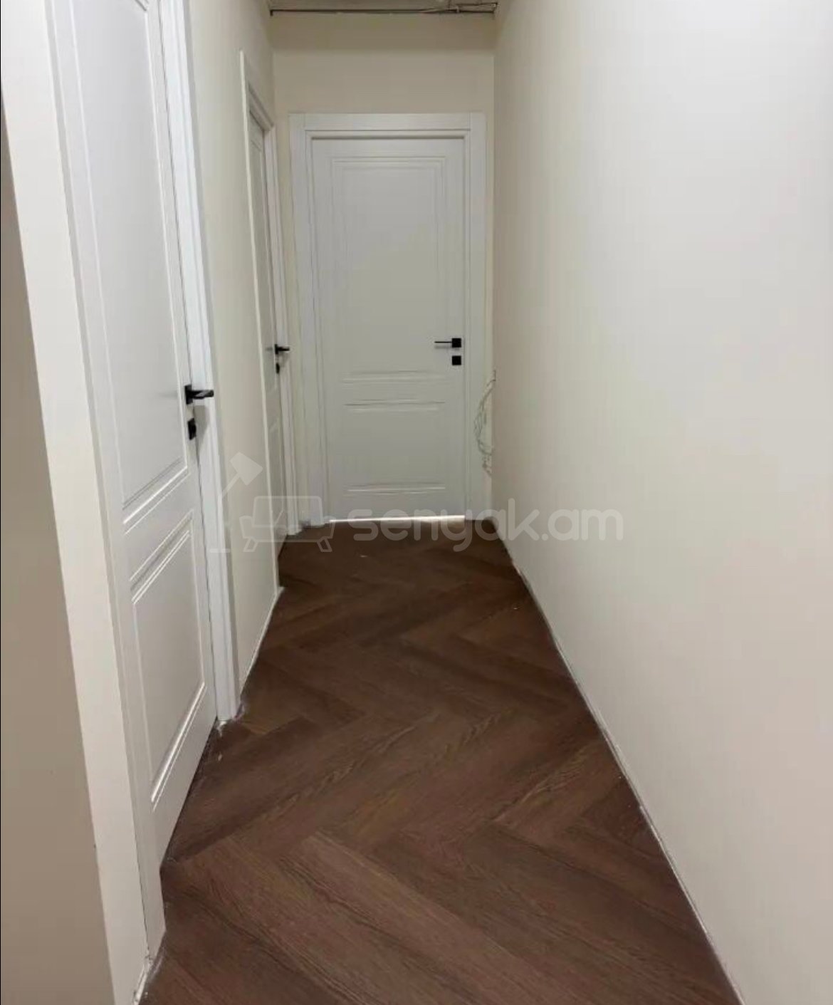3 Սենյականոց Բնակարան Նորակառույցում, 204քմ, 16/18 հարկ, Դիզայներական Վերանորոգված, Կահավորված