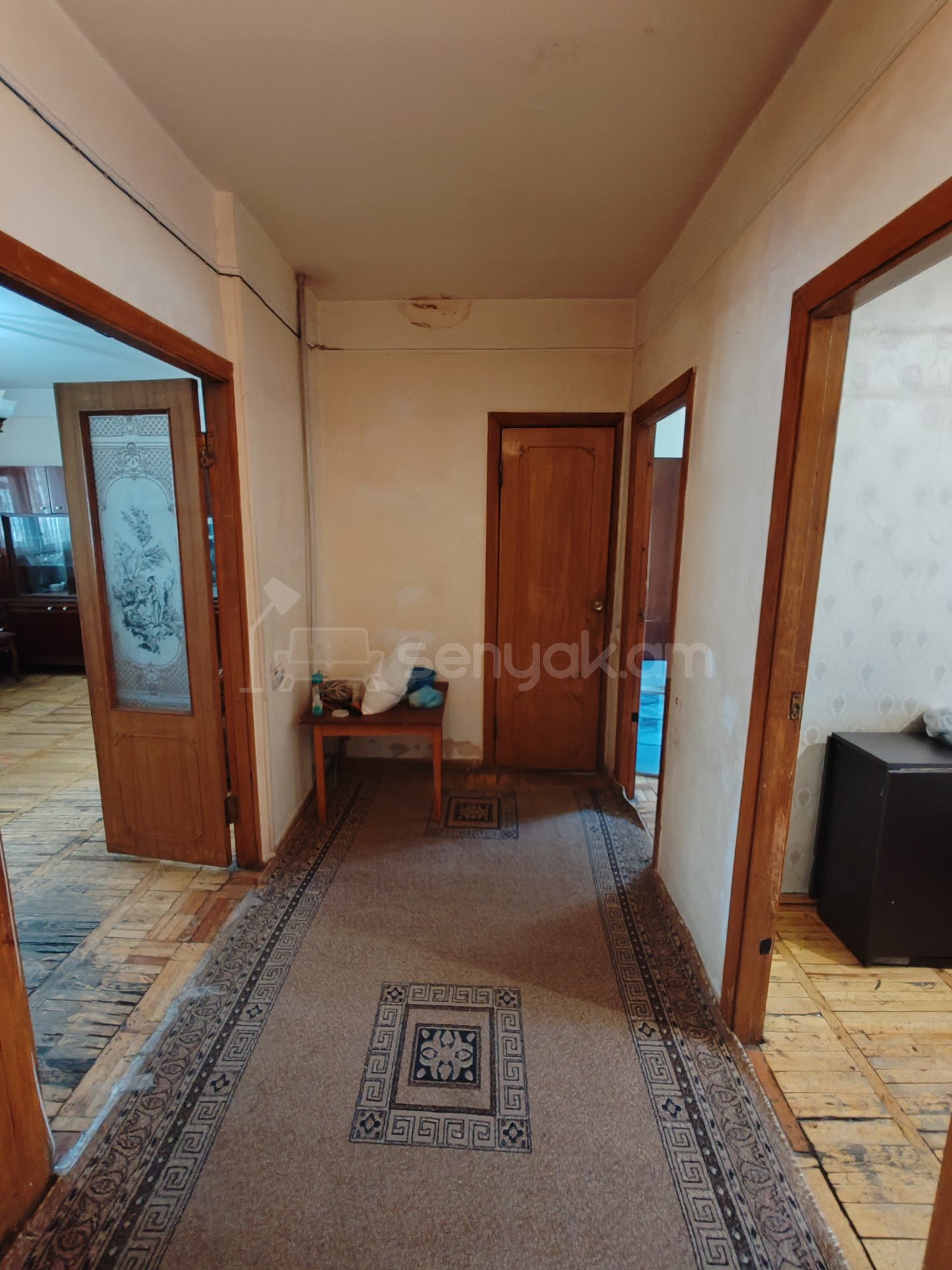 4 Սենյականոց Բնակարան, 90քմ, 3/9 հարկ, Նորմալ Վիճակում, Կահավորված