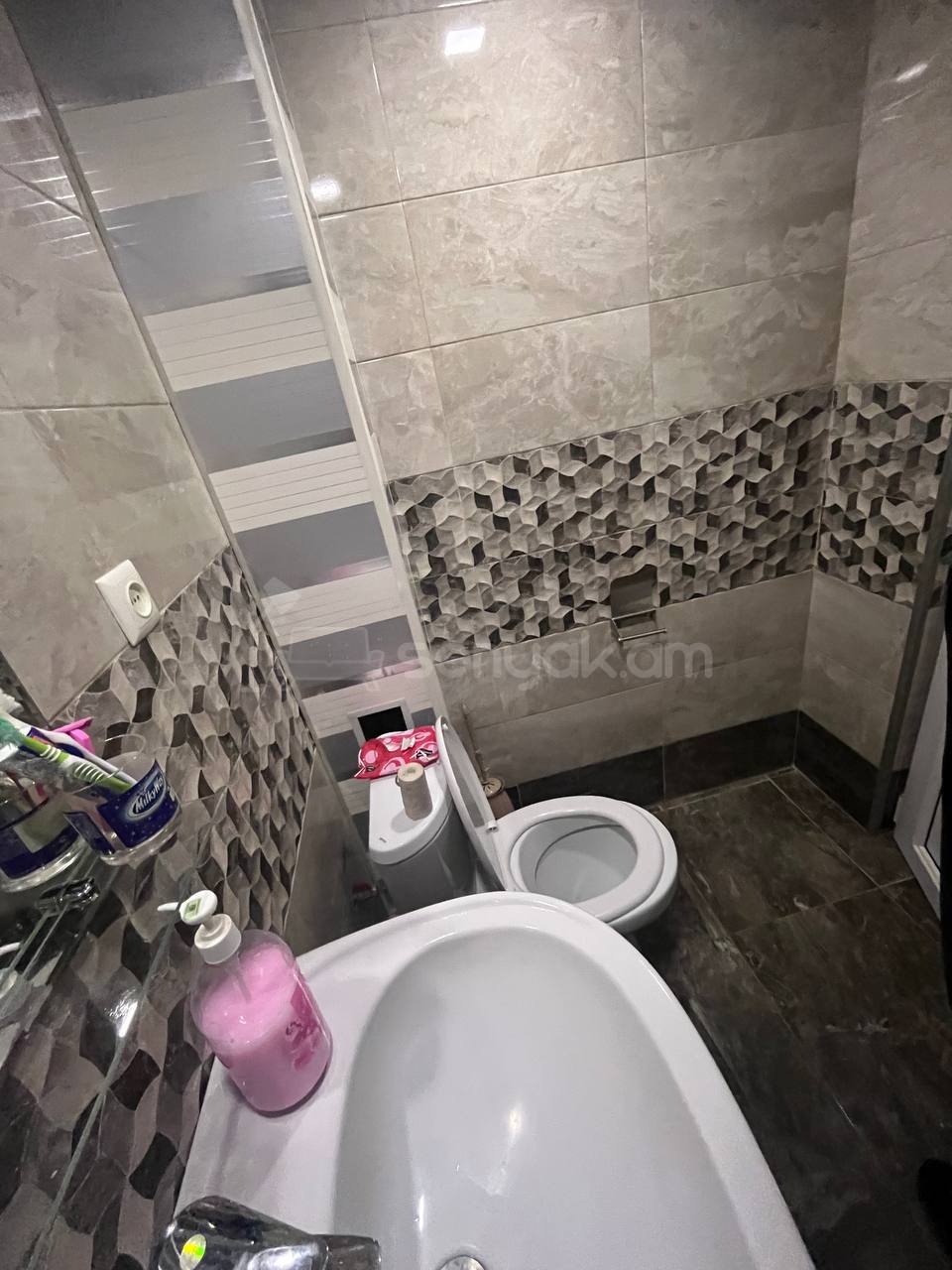 2 Սենյականոց Բնակարան, 57քմ, 6/9 հարկ, Կոսմետիկ Վերանորոգված