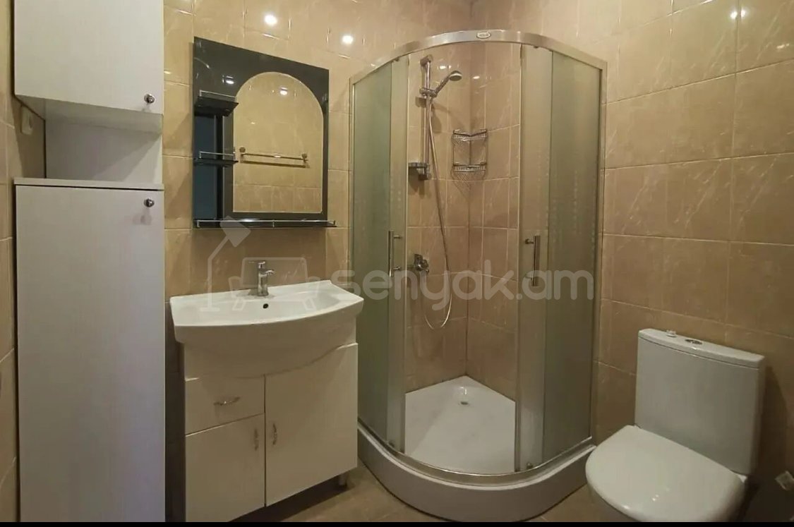 2 Սենյականոց Բնակարան Նորակառույցում, 70քմ, 8/15 հարկ, Կապիտալ Վերանորոգված, Կահավորված, Արևկող