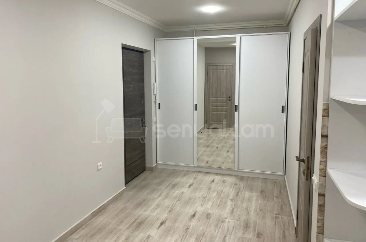 3 Սենյականոց Բնակարան Նորակառույցում, 71քմ, 2/12 հարկ, Կապիտալ Վերանորոգված, Կահավորված