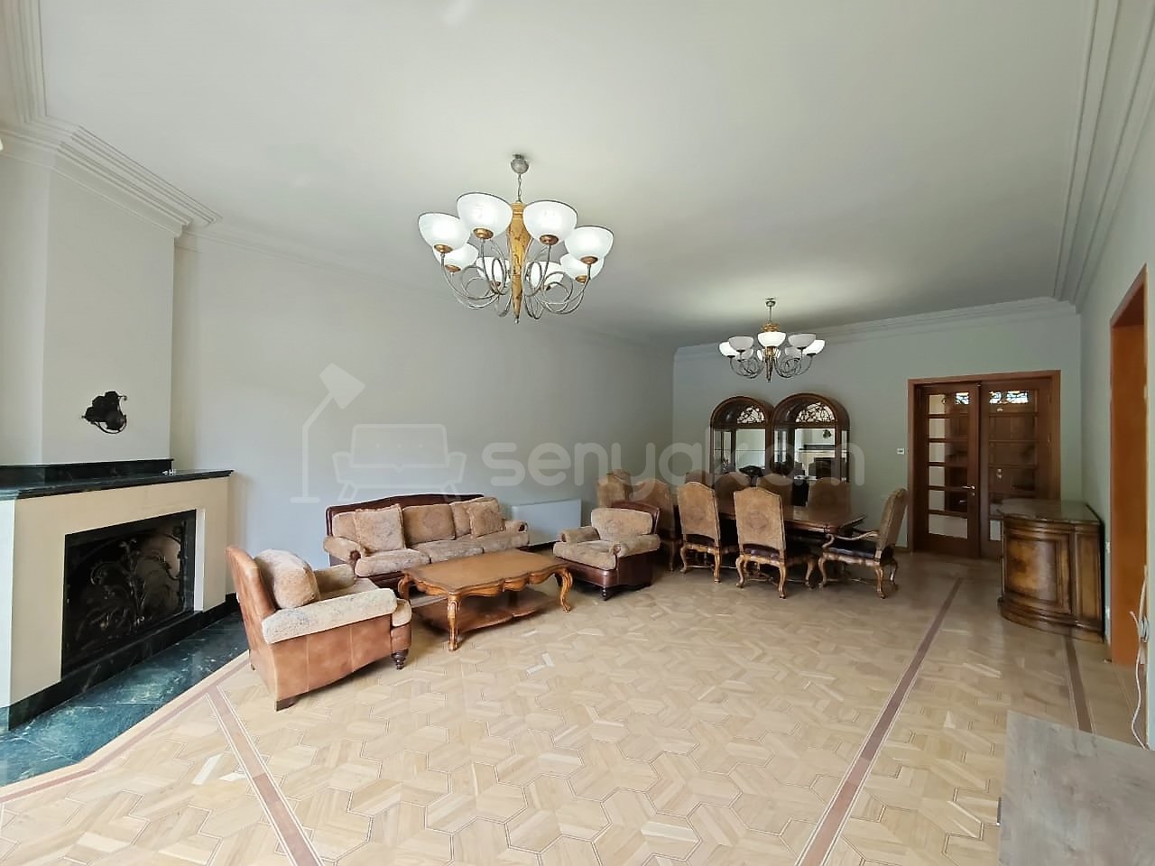 7 Սենյականոց Շքեղ Առանձնատուն, 600քմ, Կահավորված, Լողավազանով, Ավտոտնակով