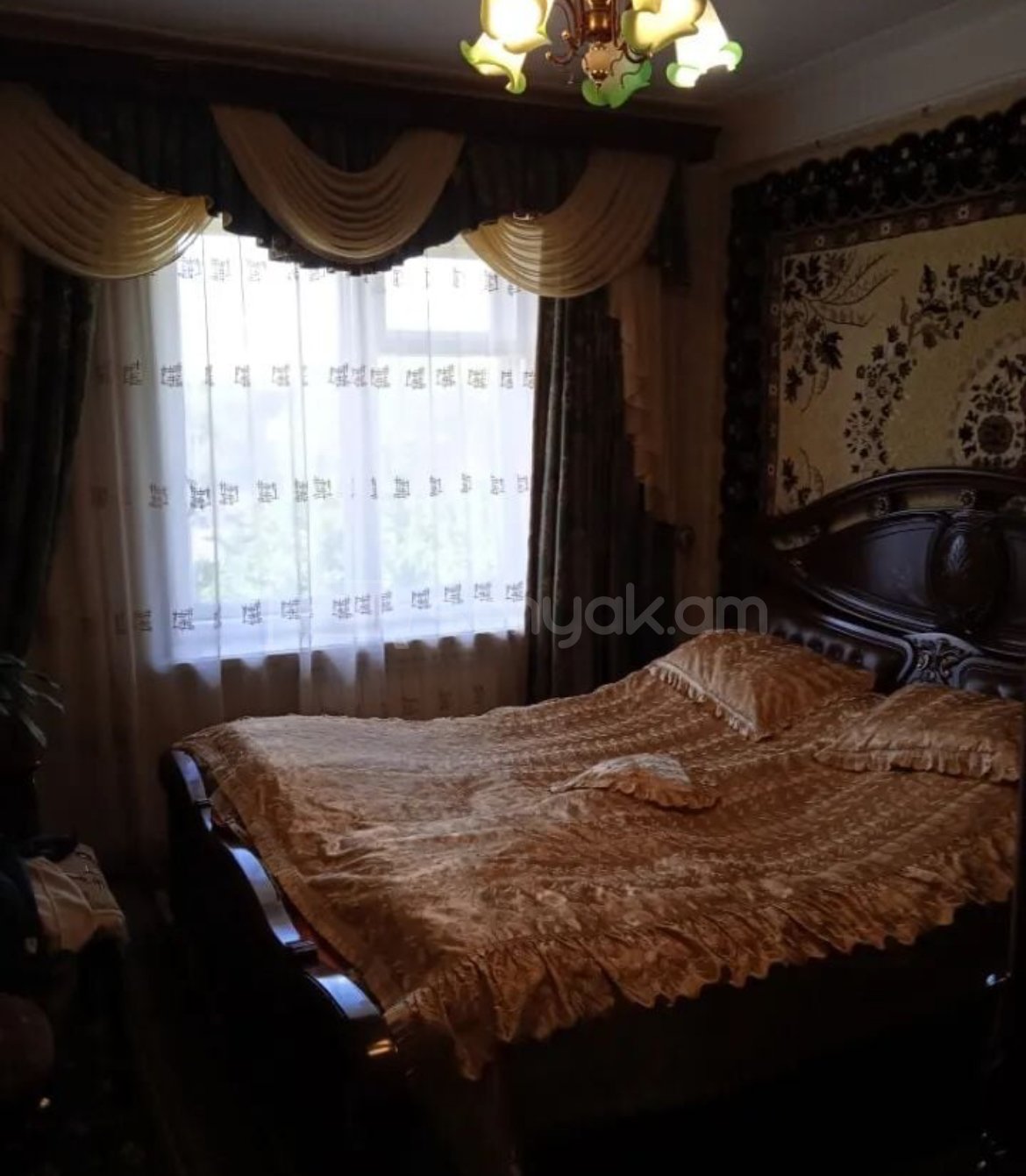 2 Սենյականոց Բնակարան Քարե Շենքում, 60քմ, 4/5 հարկ, Կապիտալ Վերանորոգված, Կահավորված