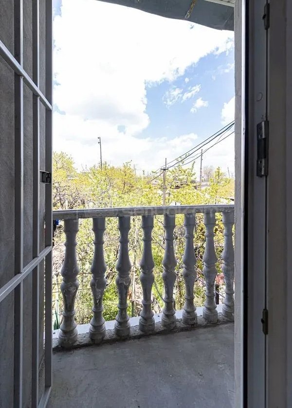 4 Սենյականոց Բնակարան, 108քմ, 2/5 հարկ, Կապիտալ Վերանորոգված